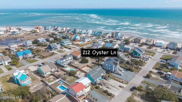 212 Oyster Lane, N Topsail Beach, NC 28460