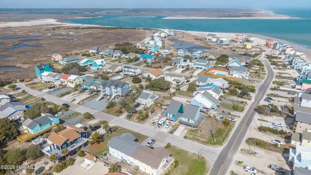 212 Oyster Lane, N Topsail Beach, NC 28460