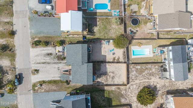 212 Oyster Lane, N Topsail Beach, NC 28460