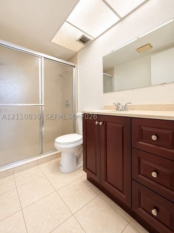 3001 NW 48th Ave 339, Lauderdale Lakes, FL 33313