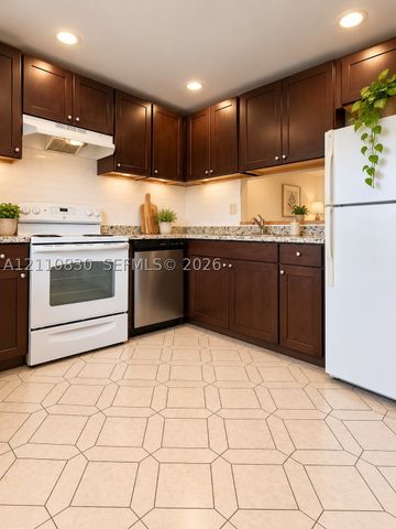 3001 NW 48th Ave 339, Lauderdale Lakes, FL 33313