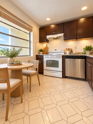 3001 NW 48th Ave 339, Lauderdale Lakes, FL 33313