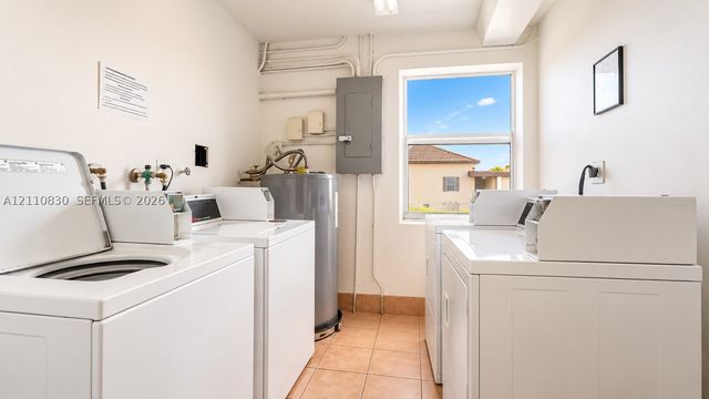 3001 NW 48th Ave 339, Lauderdale Lakes, FL 33313