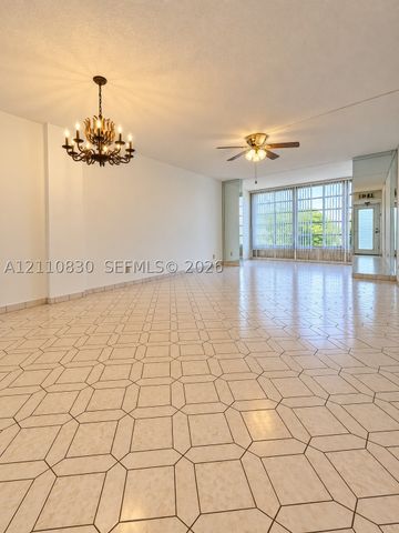 3001 NW 48th Ave 339, Lauderdale Lakes, FL 33313