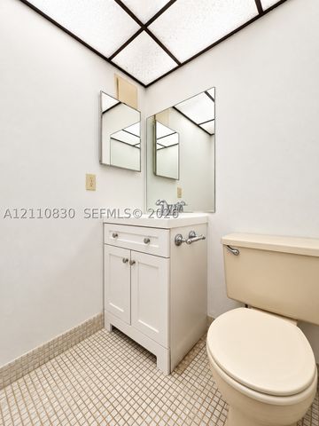 3001 NW 48th Ave 339, Lauderdale Lakes, FL 33313