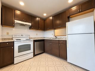 3001 NW 48th Ave 339, Lauderdale Lakes, FL 33313