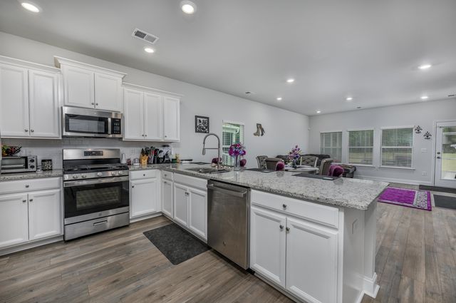 837 Harrison Mill St., Myrtle Beach, SC 29579