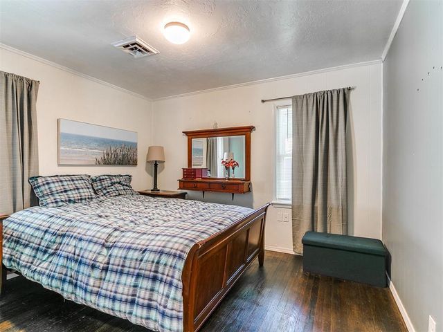 411 Russell Drive, Midwest City, OK 73110