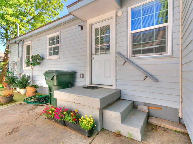 411 Russell Drive, Midwest City, OK 73110