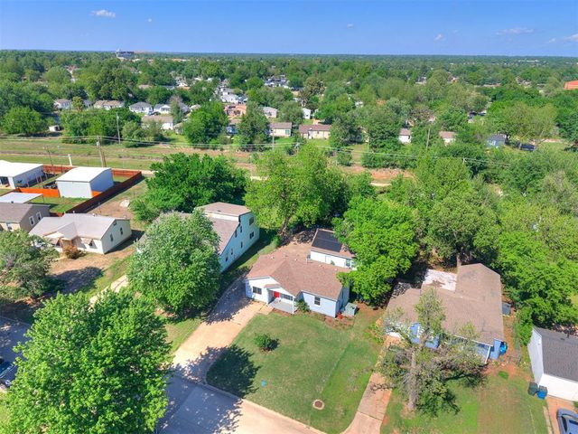 411 Russell Drive, Midwest City, OK 73110