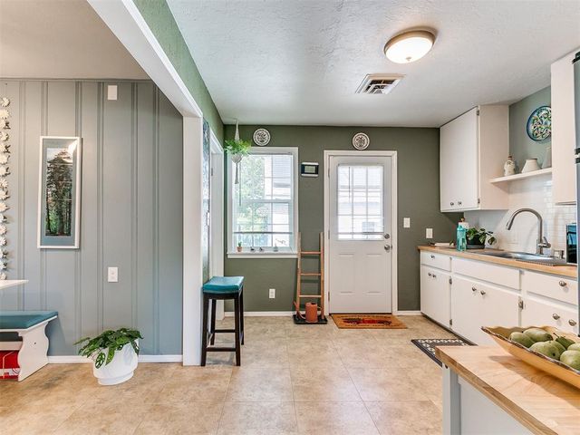 411 Russell Drive, Midwest City, OK 73110