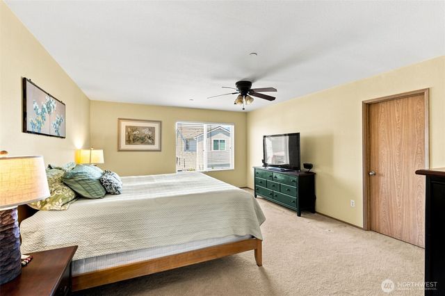 3086 Walker Road, Dupont, WA 98327