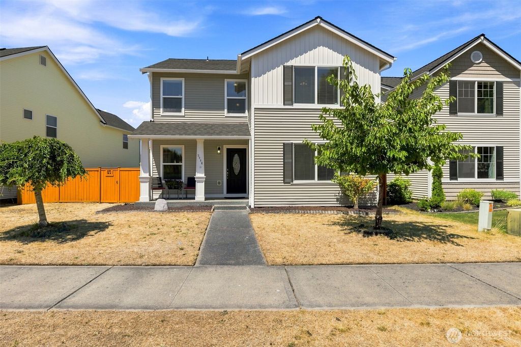 3086 Walker Road, Dupont, WA 98327