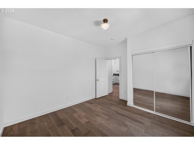 2327 Ne 52ND Ave, Portland, OR 97213