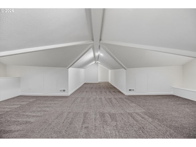 2327 Ne 52ND Ave, Portland, OR 97213