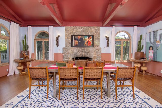 294 W Crestview Drive Drive, Palm Springs, CA 92264