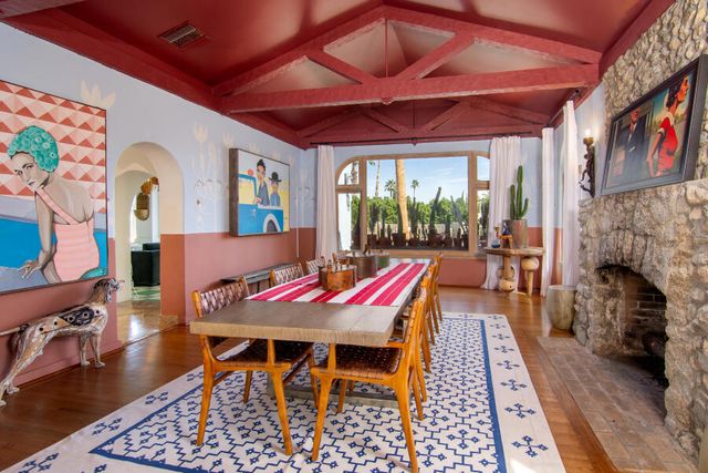 294 W Crestview Drive Drive, Palm Springs, CA 92264