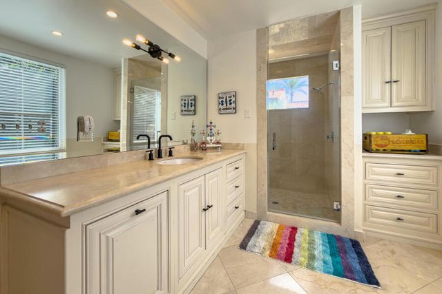 294 W Crestview Drive Drive, Palm Springs, CA 92264