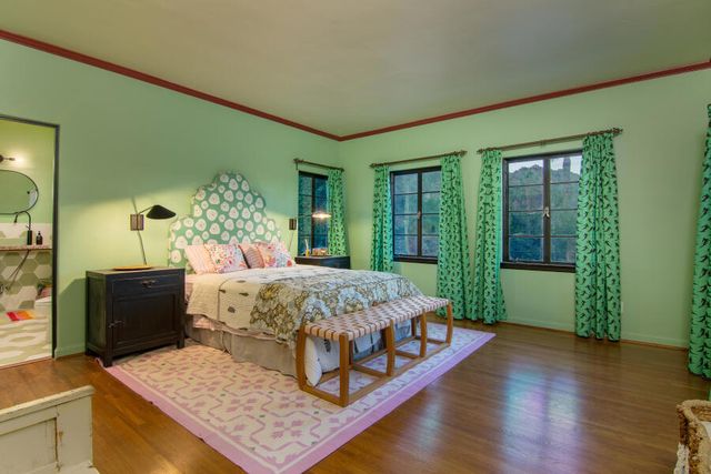 294 W Crestview Drive Drive, Palm Springs, CA 92264