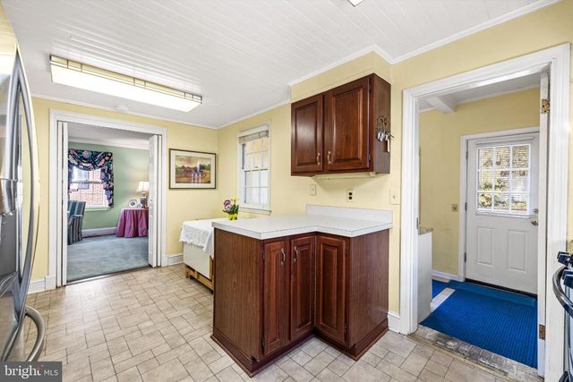 504 TOWSON AVE, Lutherville Timonium, MD 21093