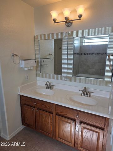 41108 N HUDSON Trail, Anthem, AZ 85086