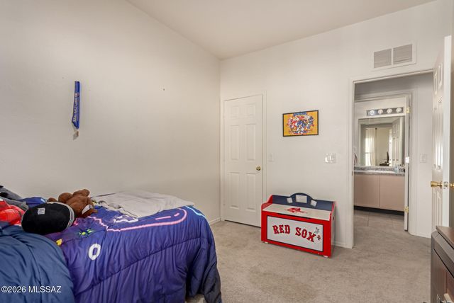 18870 S Esherton Drive, Sahuarita, AZ 85629