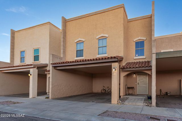 18870 S Esherton Drive, Sahuarita, AZ 85629