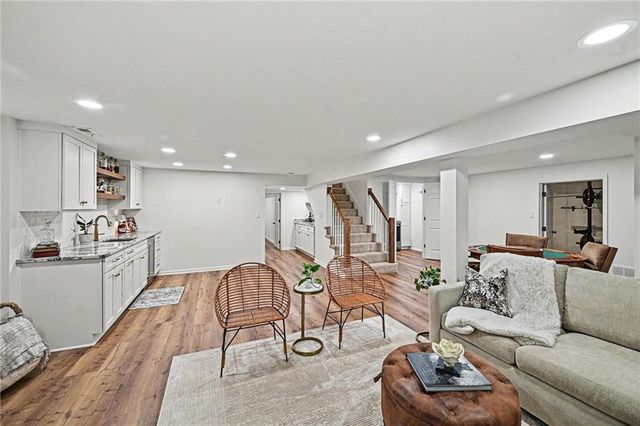 5020 Clark Drive, Roeland Park, KS 66205