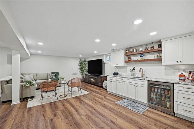 5020 Clark Drive, Roeland Park, KS 66205