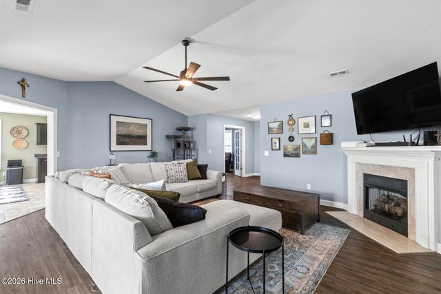 111 Blue Haven Drive, Hubert, NC 28539