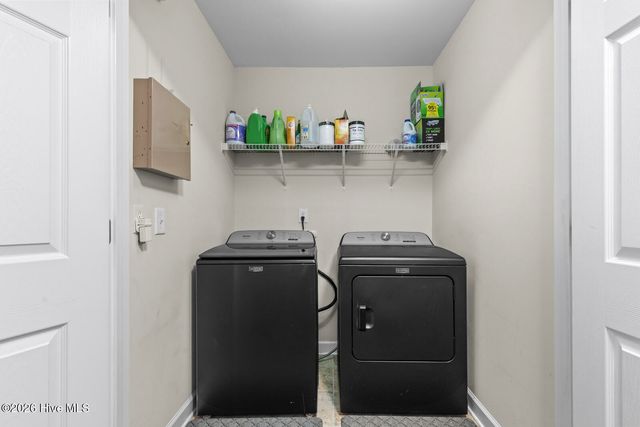 111 Blue Haven Drive, Hubert, NC 28539