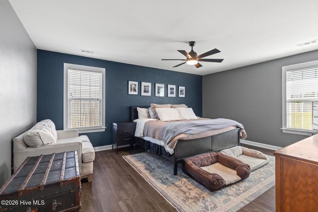 111 Blue Haven Drive, Hubert, NC 28539