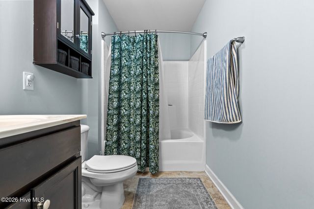 111 Blue Haven Drive, Hubert, NC 28539