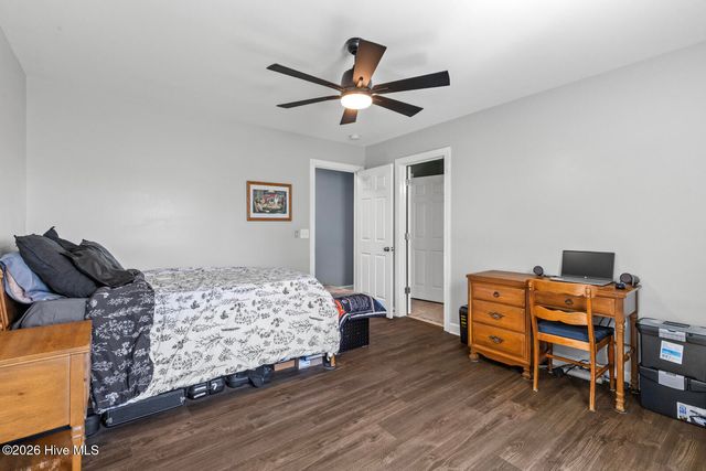 111 Blue Haven Drive, Hubert, NC 28539