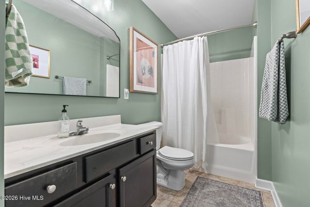 111 Blue Haven Drive, Hubert, NC 28539