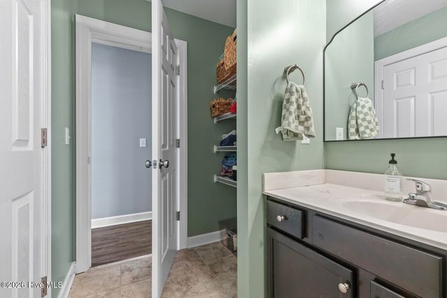 111 Blue Haven Drive, Hubert, NC 28539