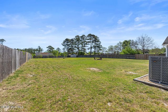 111 Blue Haven Drive, Hubert, NC 28539