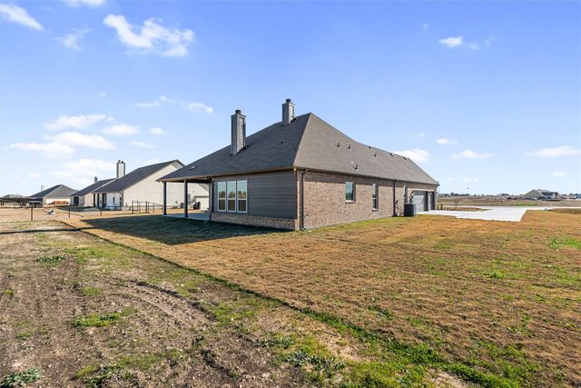 12420 Hornfels Drive, Krum, TX 76249