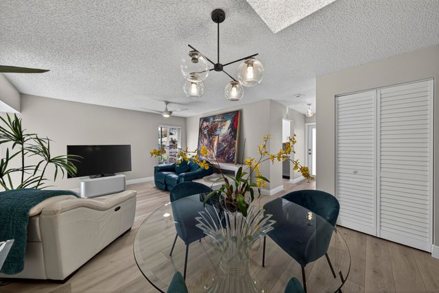 18824 Candlewick Drive, Boca Raton, FL 33496