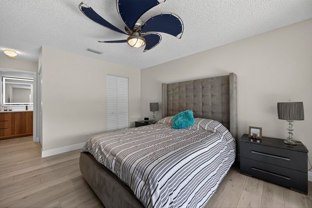 18824 Candlewick Drive, Boca Raton, FL 33496