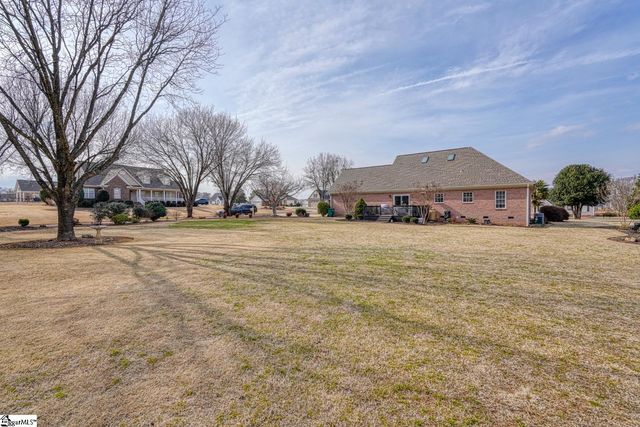 284 Jacob Creek Drive, Inman, SC 29349