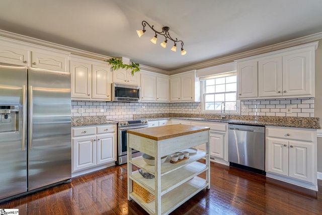 284 Jacob Creek Drive, Inman, SC 29349