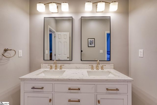 284 Jacob Creek Drive, Inman, SC 29349