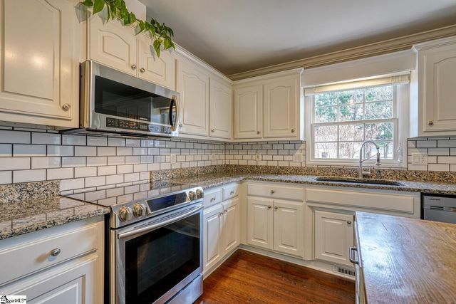 284 Jacob Creek Drive, Inman, SC 29349