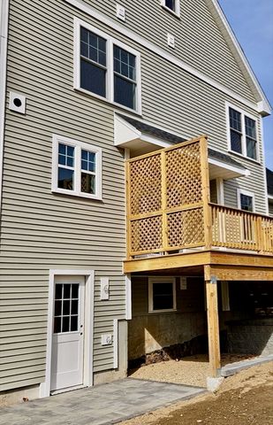 92 Willow Street 3, Acton, MA 01720