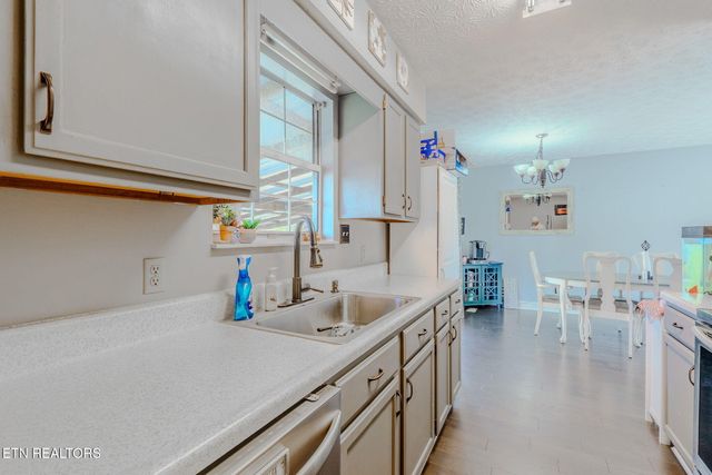 4309 Trelawny Lane, Powell, TN 37849