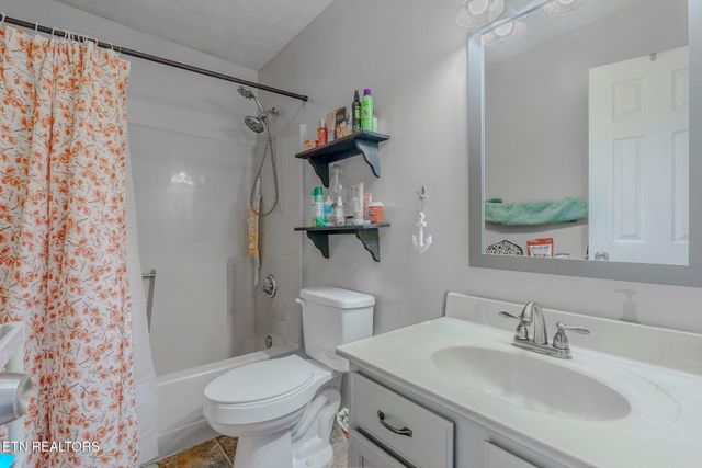 4309 Trelawny Lane, Powell, TN 37849