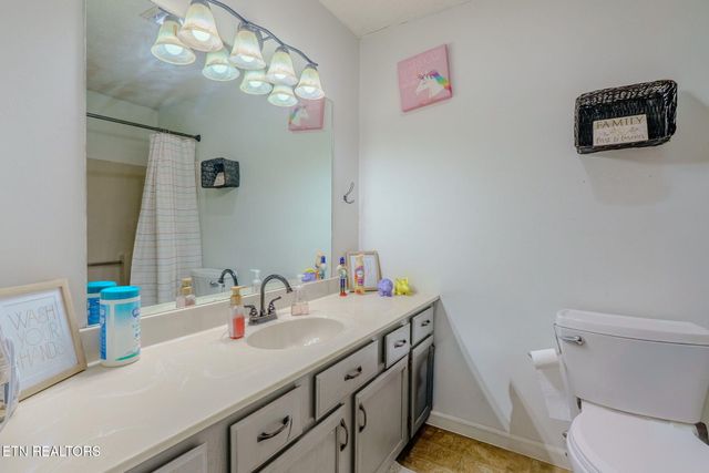 4309 Trelawny Lane, Powell, TN 37849