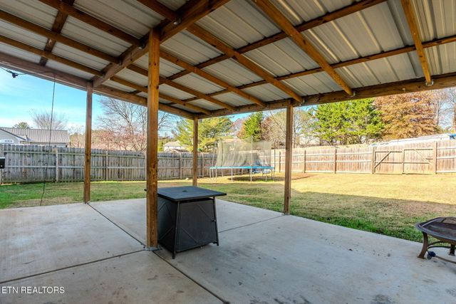 4309 Trelawny Lane, Powell, TN 37849