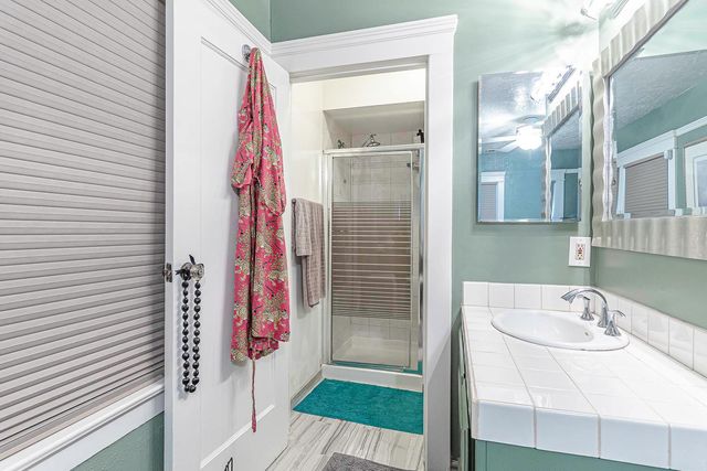 209 Kimble St, Modesto, CA 95354